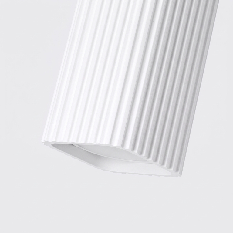 ozdobna-lampa-sufitowa-śnieżnobiała