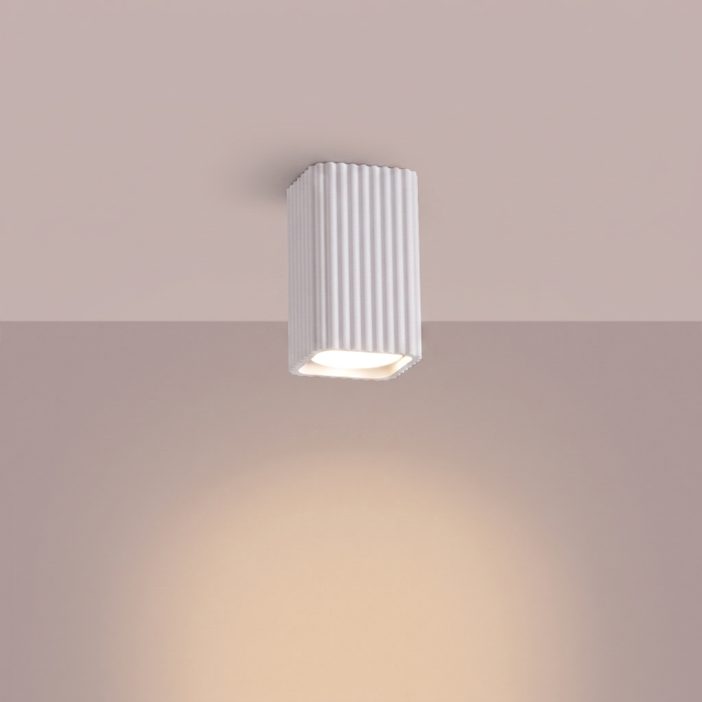 ozdobny-aluminiowy-spot-sufitowy-do-łazienki