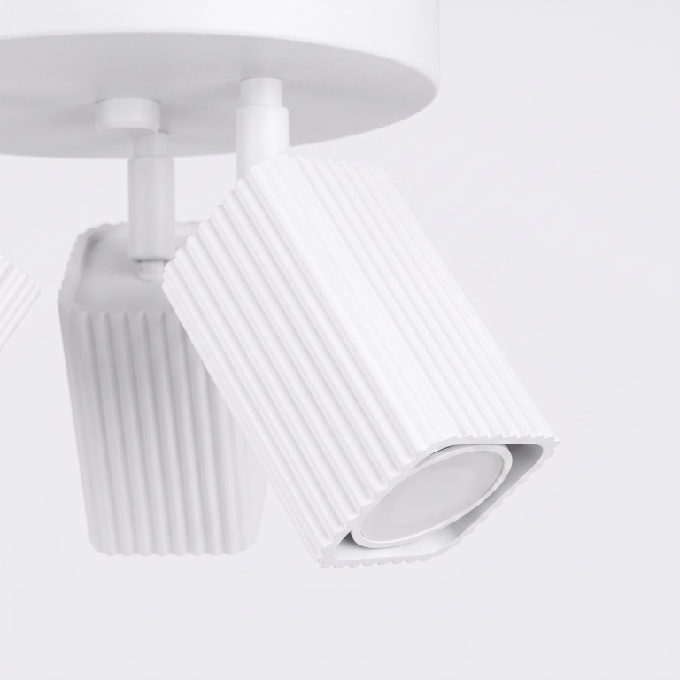 regulowana-biała-lampa-sufitowa-z-ruchomymi-kloszami