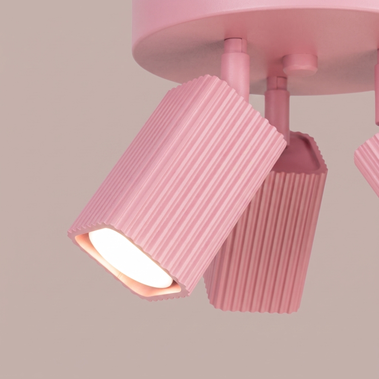 stylowa-różowa-lampa-sufitowa