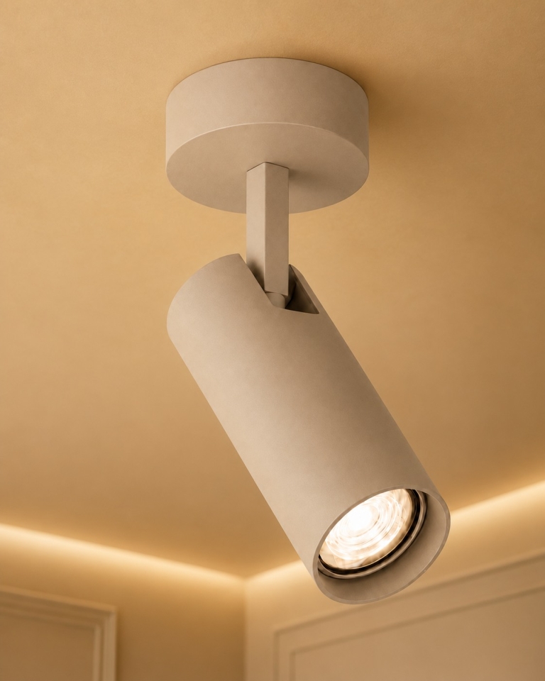 taupe-spot